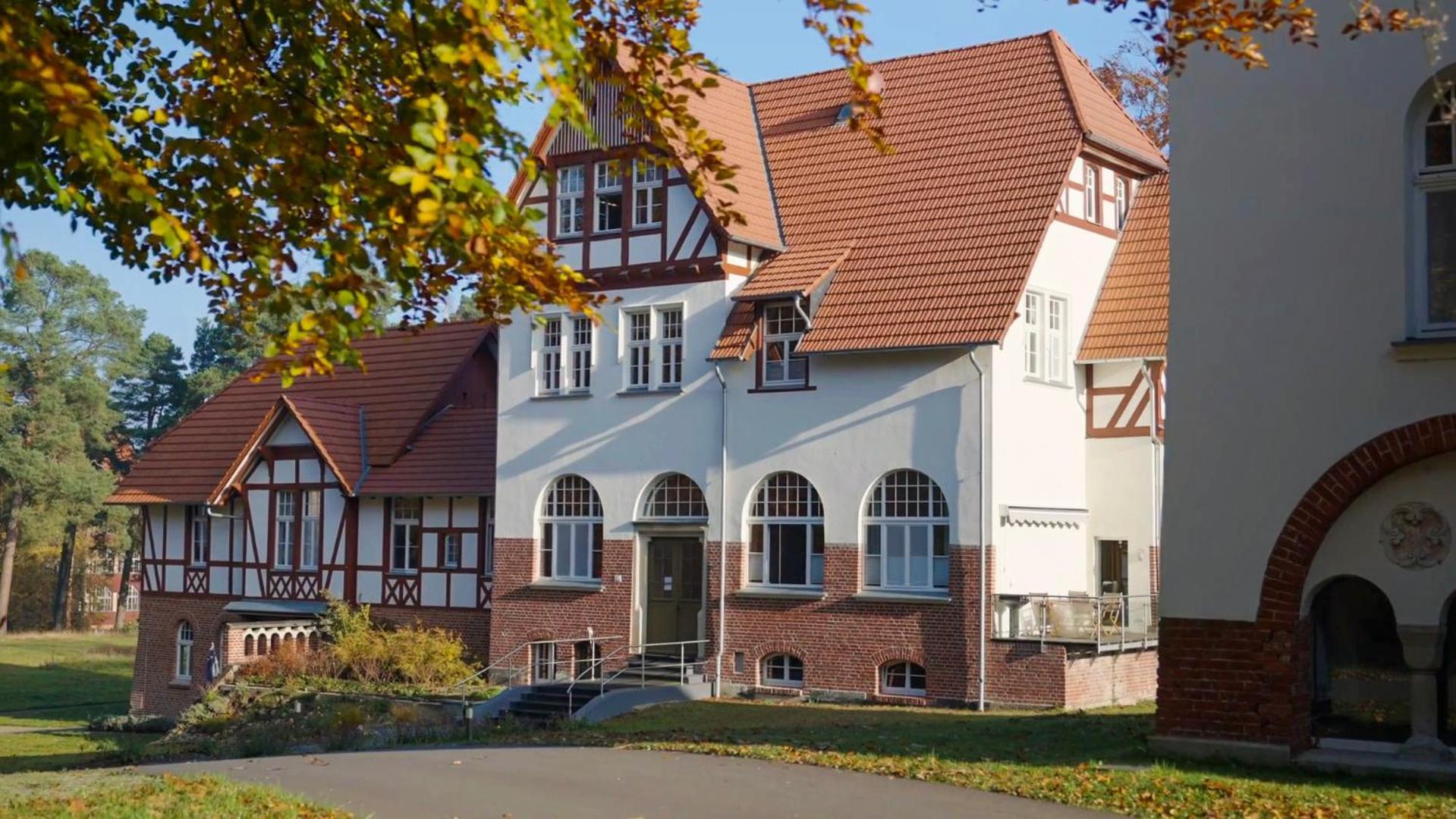 Parkresidenz Lychen, Ferienwohnung 8 Екстериор снимка